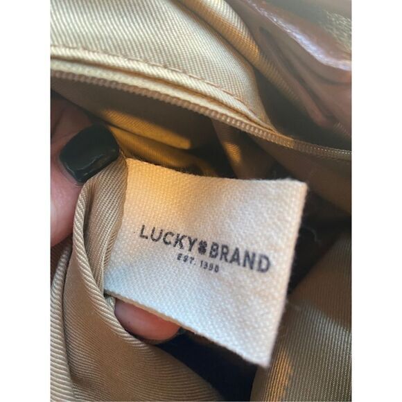 Lucky Brand brown leather over the shoulder  large hobo bag rare - Picture 8 of 16